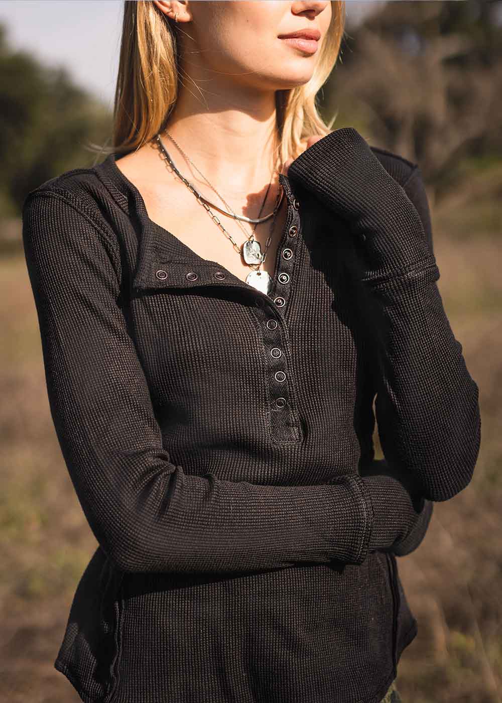 Zelda Tee in Organic Cotton & Bamboo - Image 3